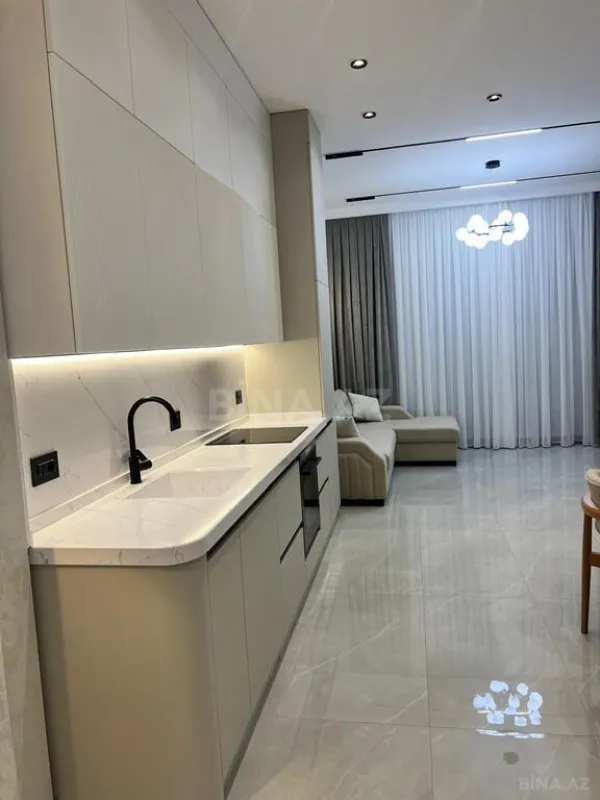 Kirayə verilir 3 otaqlı mənzil 93 m²