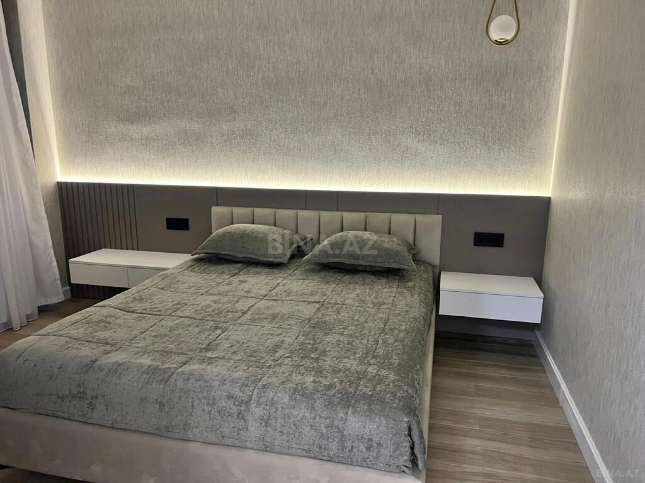 Kirayə verilir 3 otaqlı mənzil 93 m²