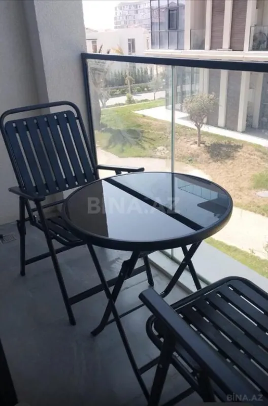 Kirayə verilir 3 otaqlı mənzil 93 m²