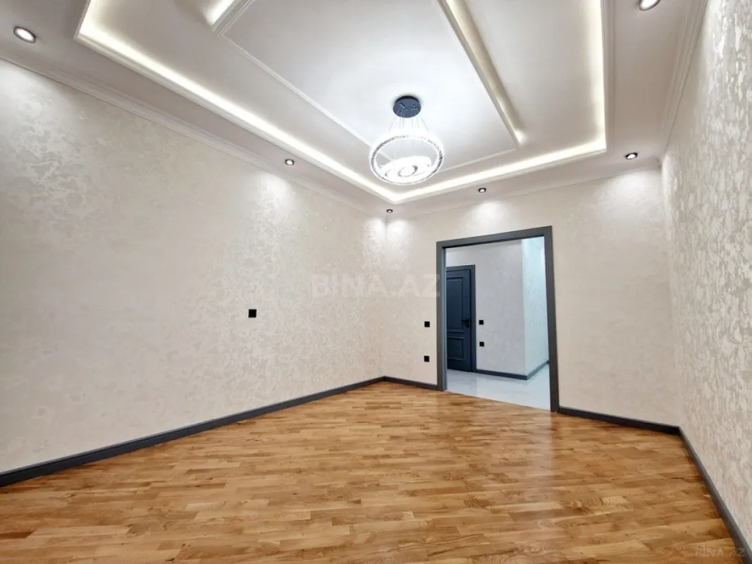 Satılır 3 otaqlı mənzil 92 m²