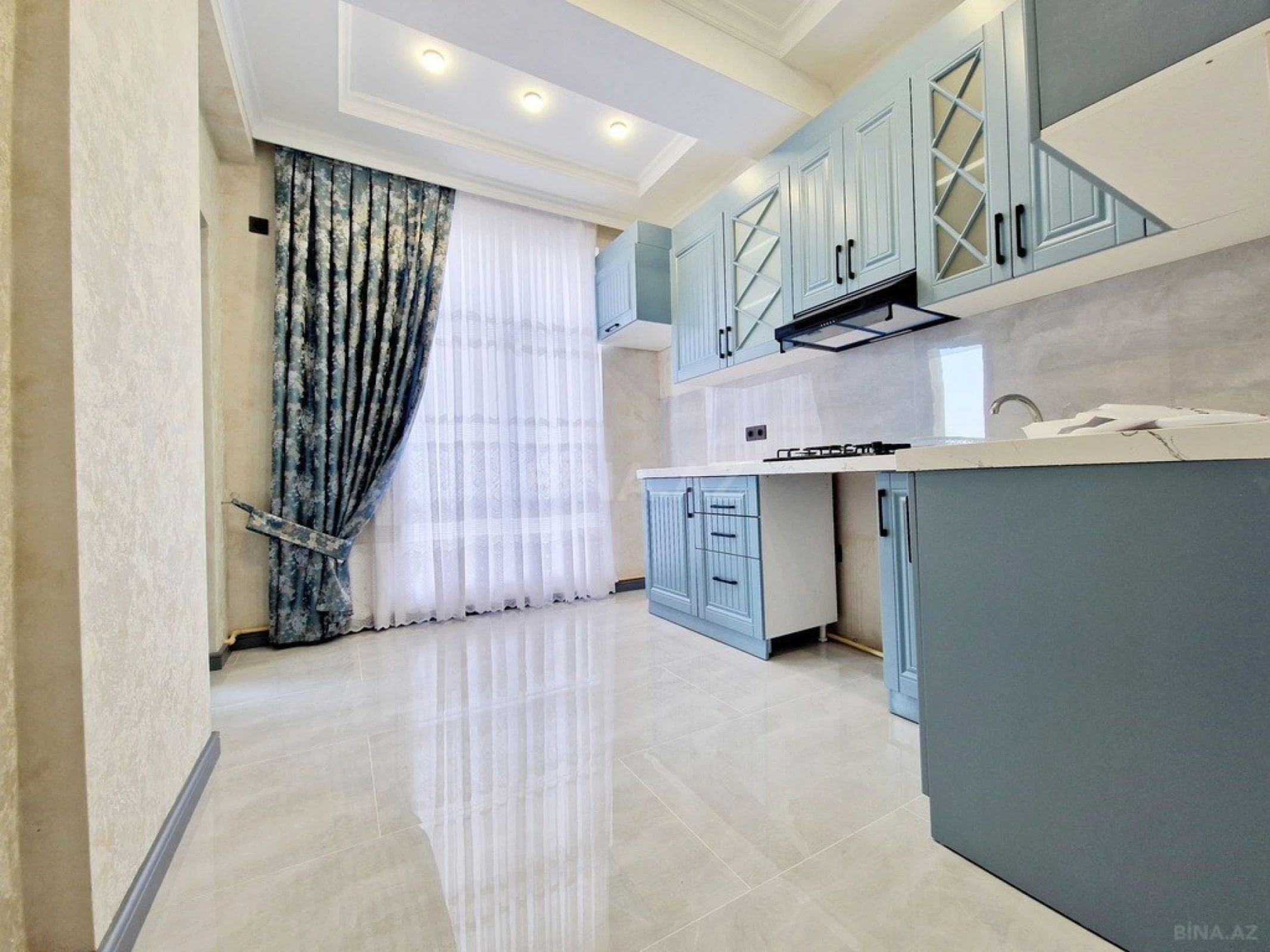 Satılır 3 otaqlı mənzil 92 m²