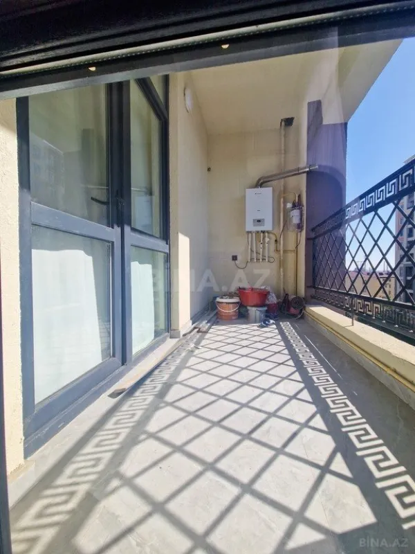 Satılır 3 otaqlı mənzil 92 m²