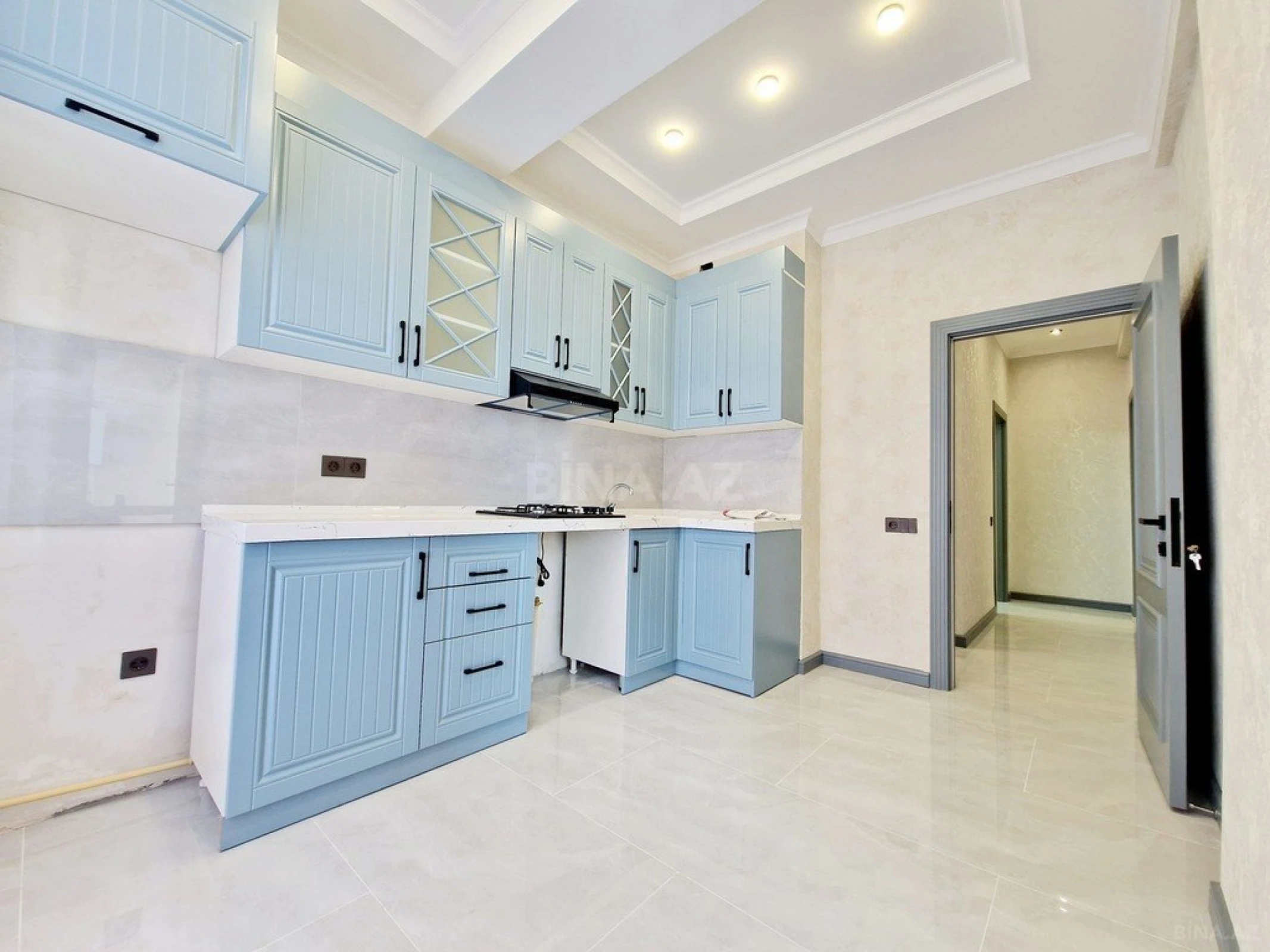 Satılır 3 otaqlı mənzil 92 m²