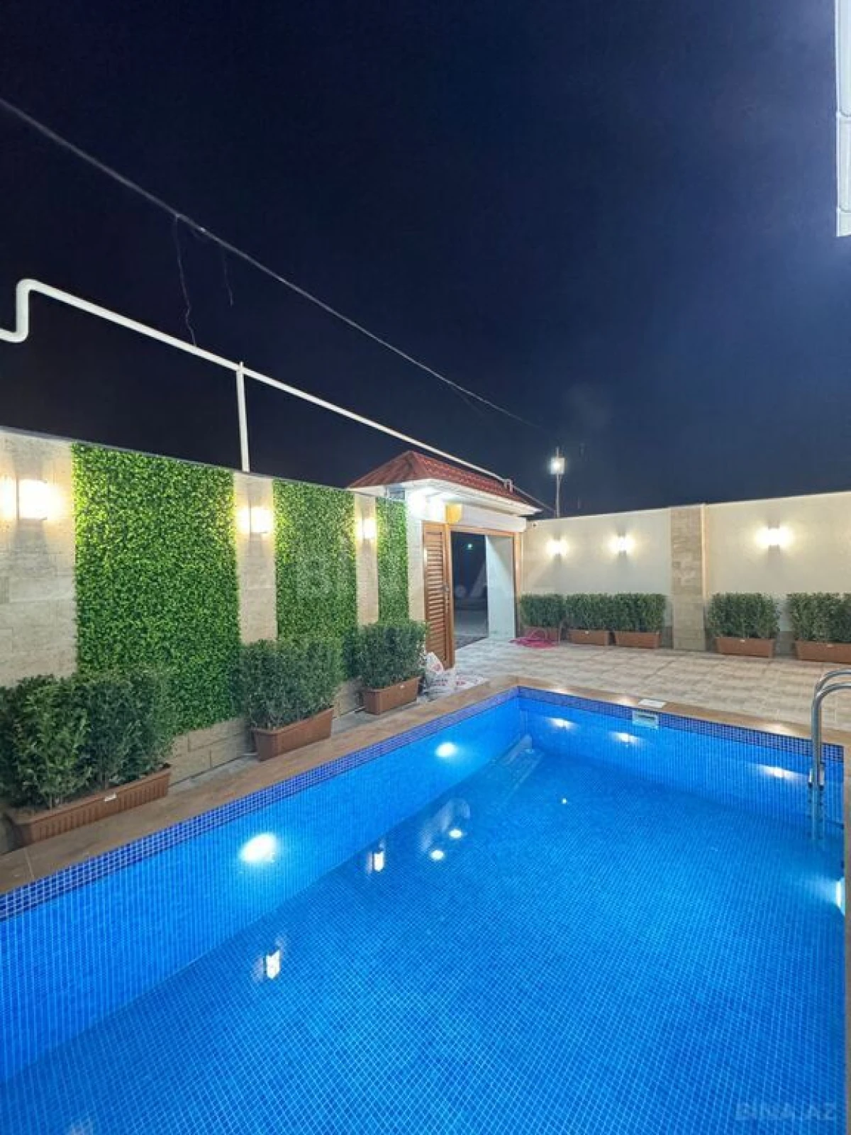 Satılır 3 otaqlı həyət evi 140 m²