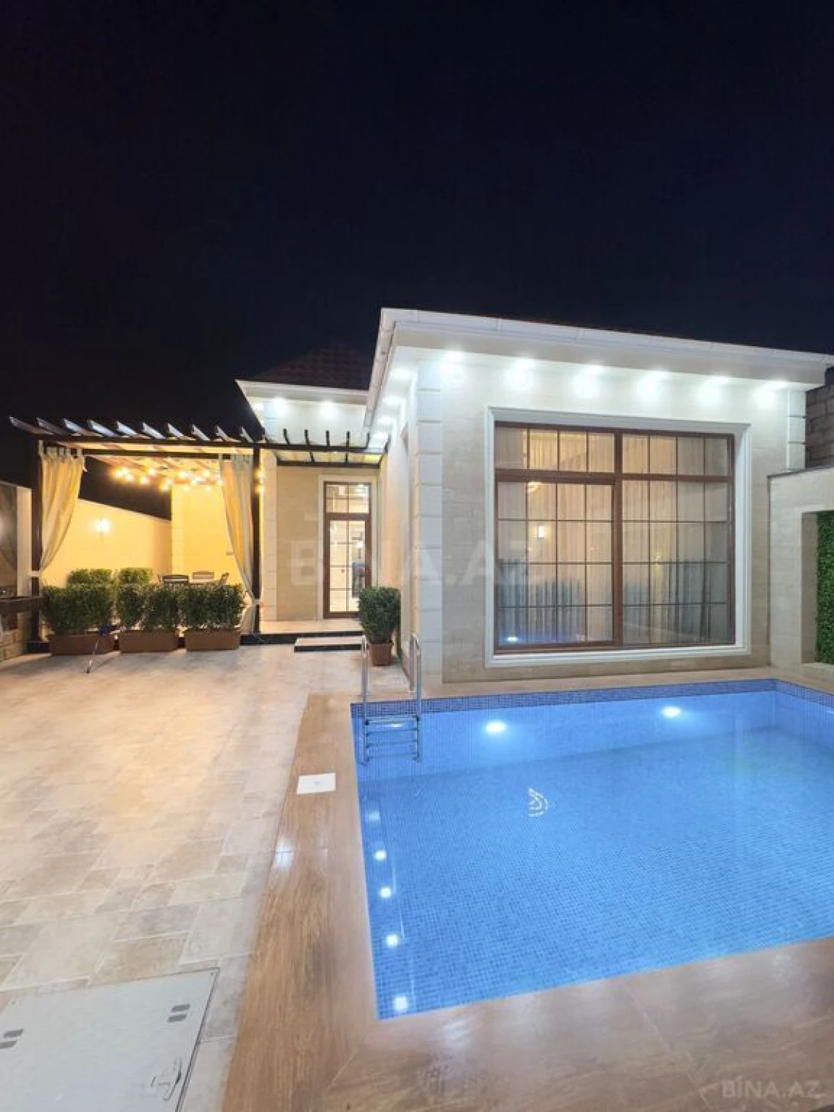 Satılır 3 otaqlı həyət evi 140 m²