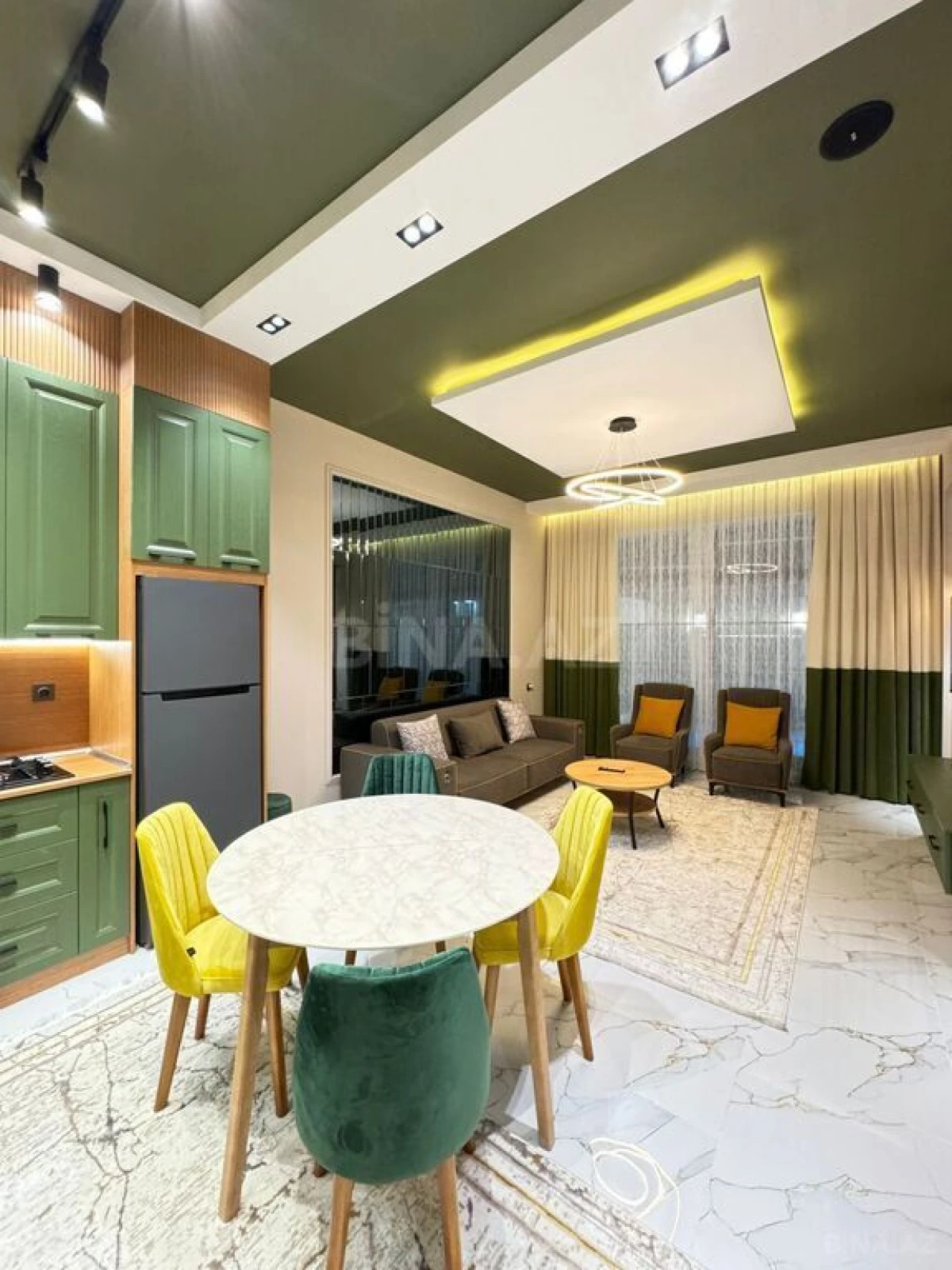 Satılır 3 otaqlı həyət evi 140 m²