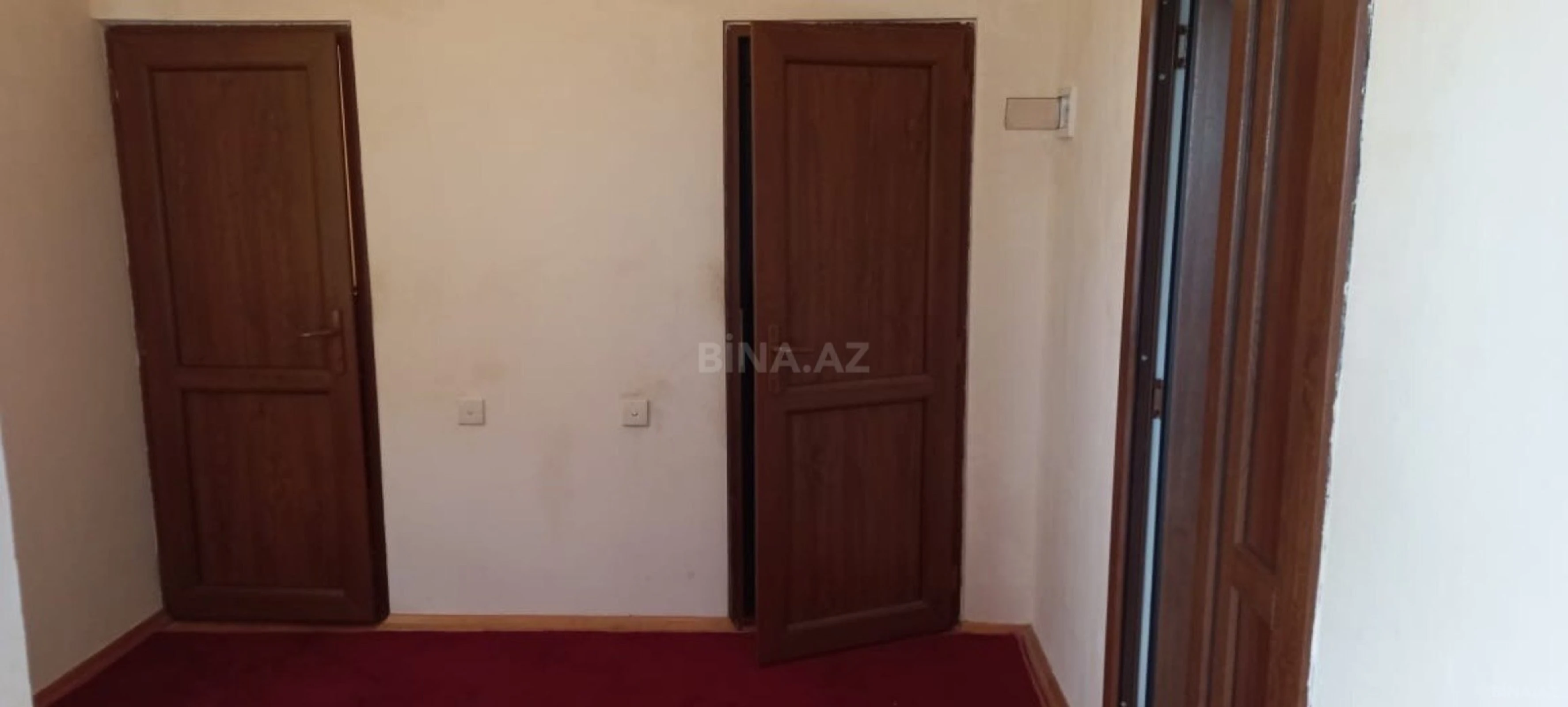 Satılır 4 otaqlı həyət evi 130 m²