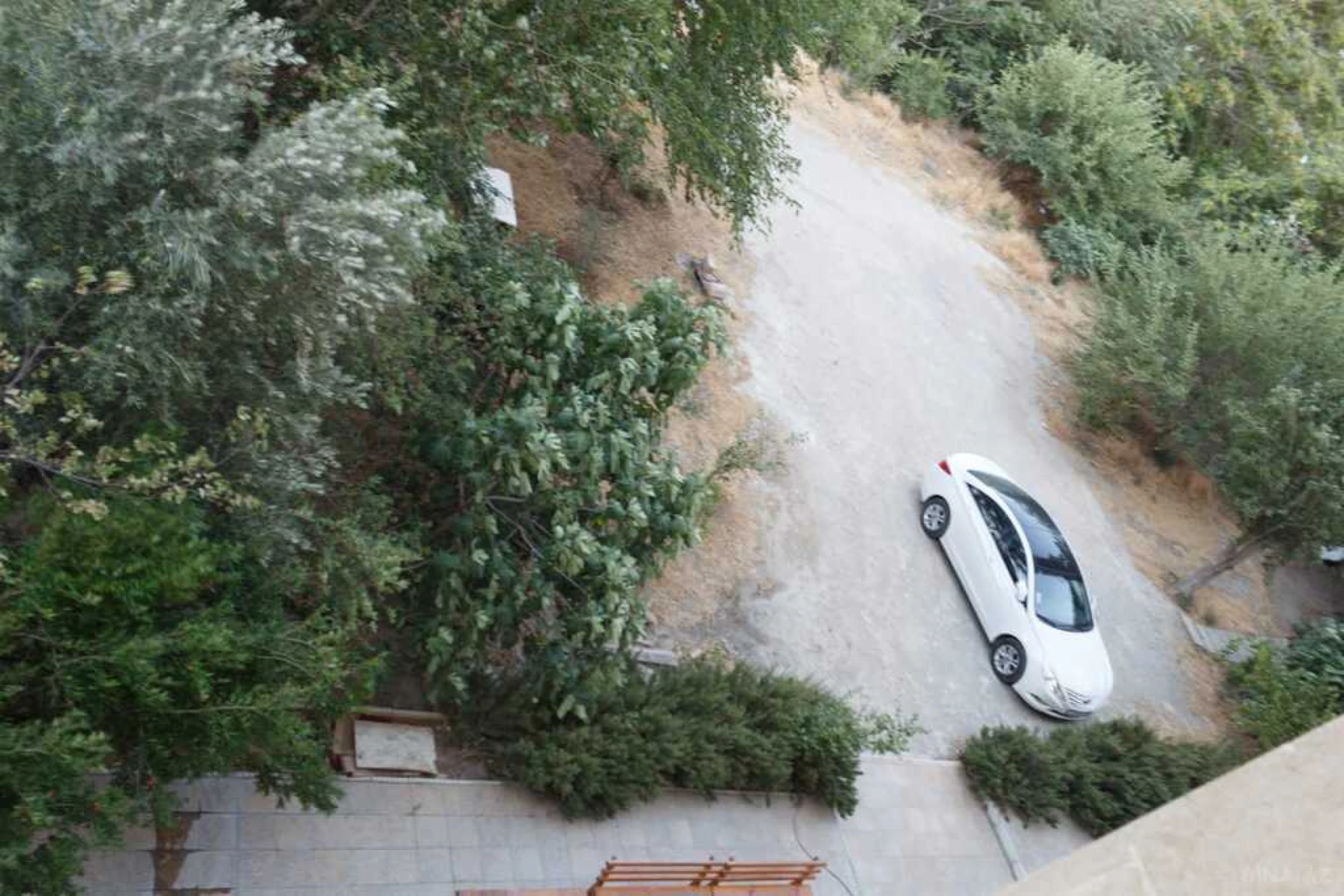 Satılır torpaq sahəsi 6 m²