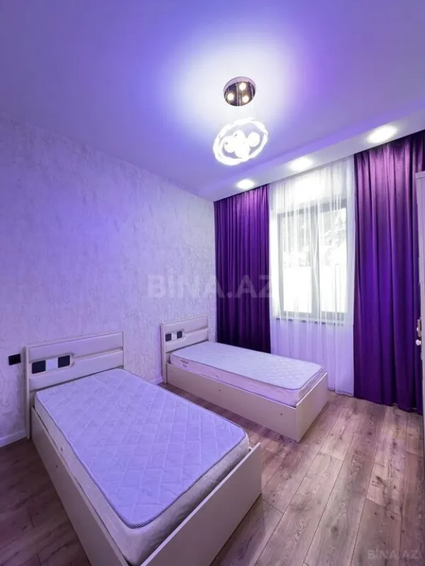 Satılır 4 otaqlı həyət evi 140 m²