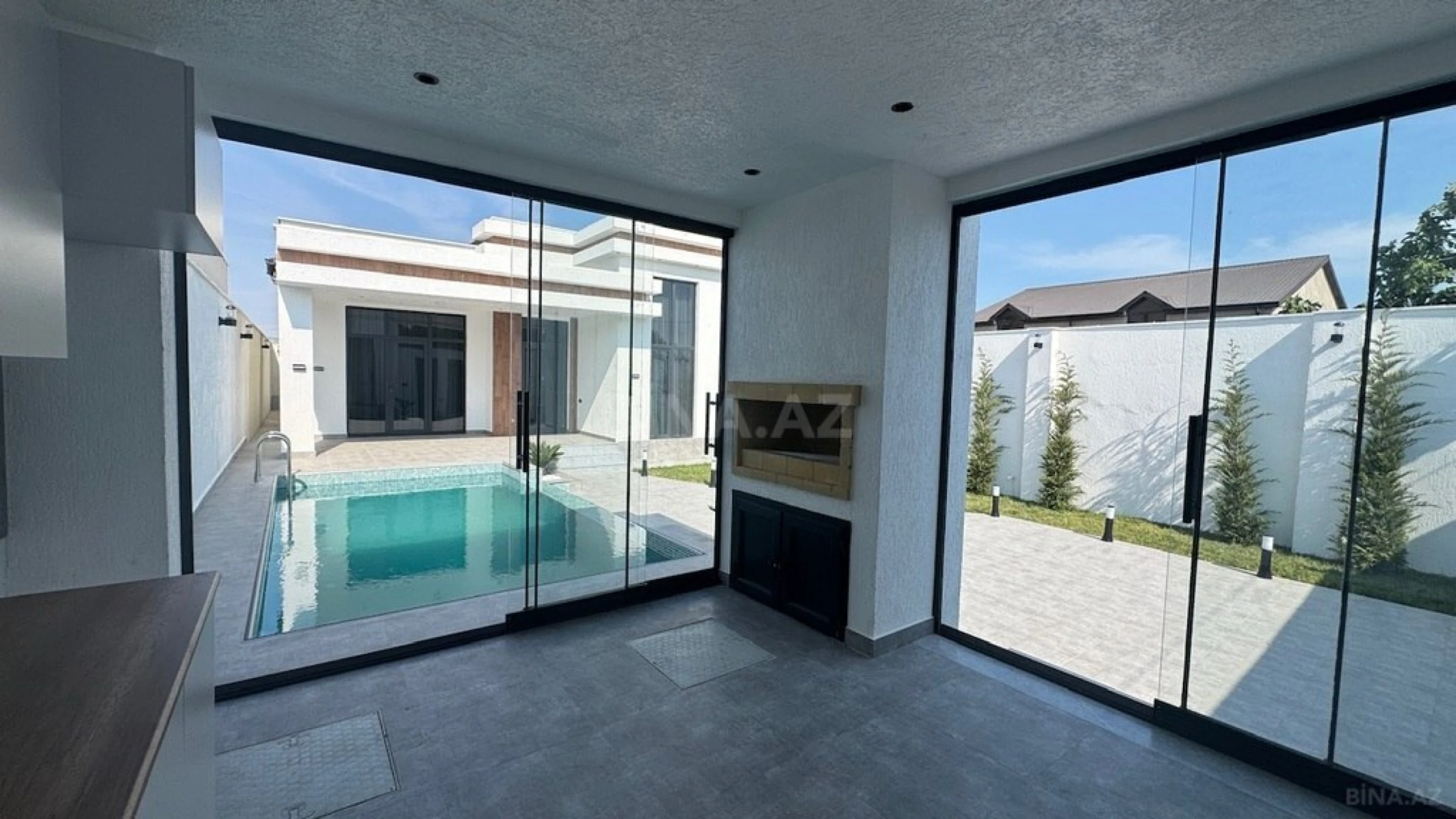 Satılır 4 otaqlı həyət evi 160 m²