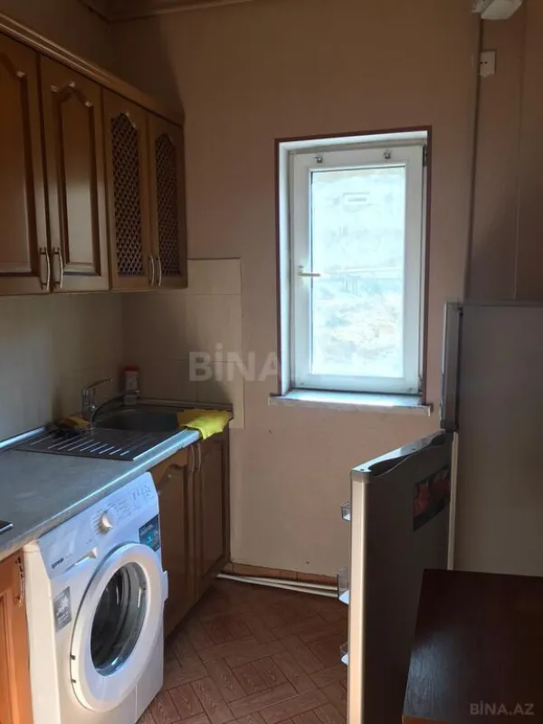 Kirayə verilir 3 otaqlı mənzil 113 m²