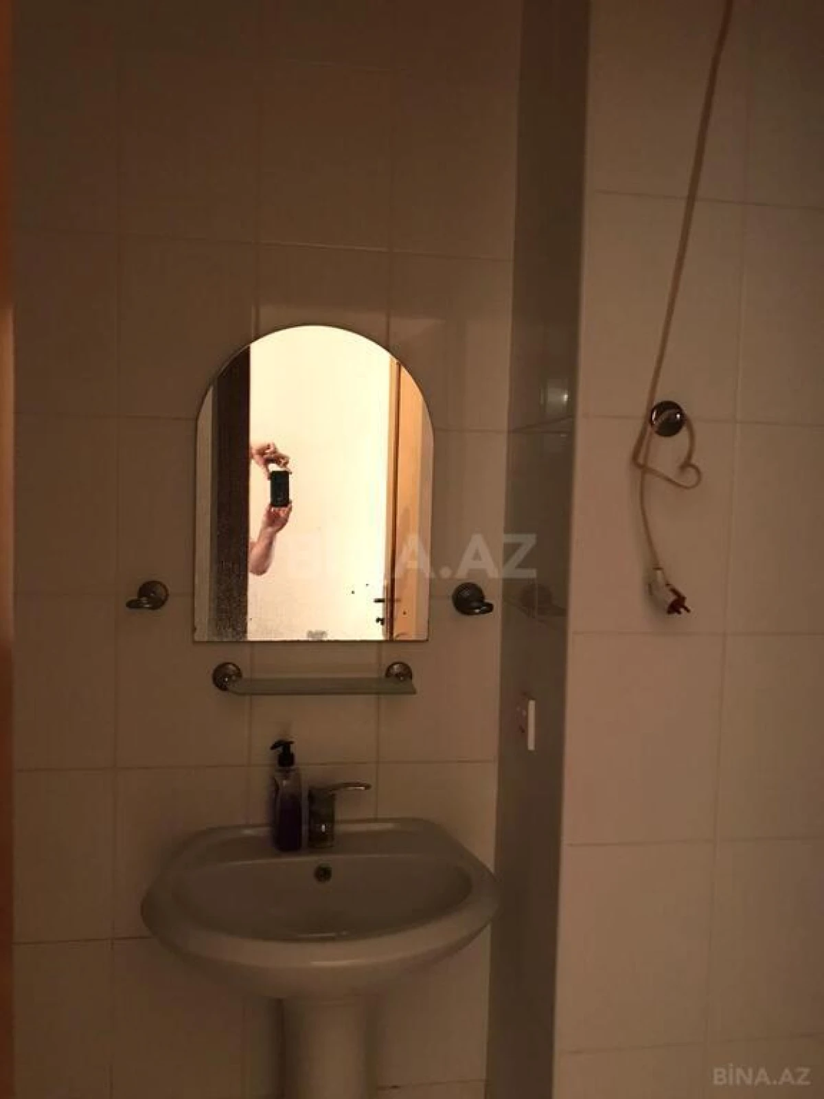 Kirayə verilir 3 otaqlı mənzil 113 m²