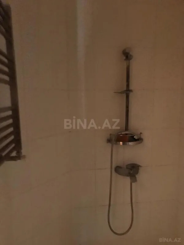 Kirayə verilir 3 otaqlı mənzil 113 m²