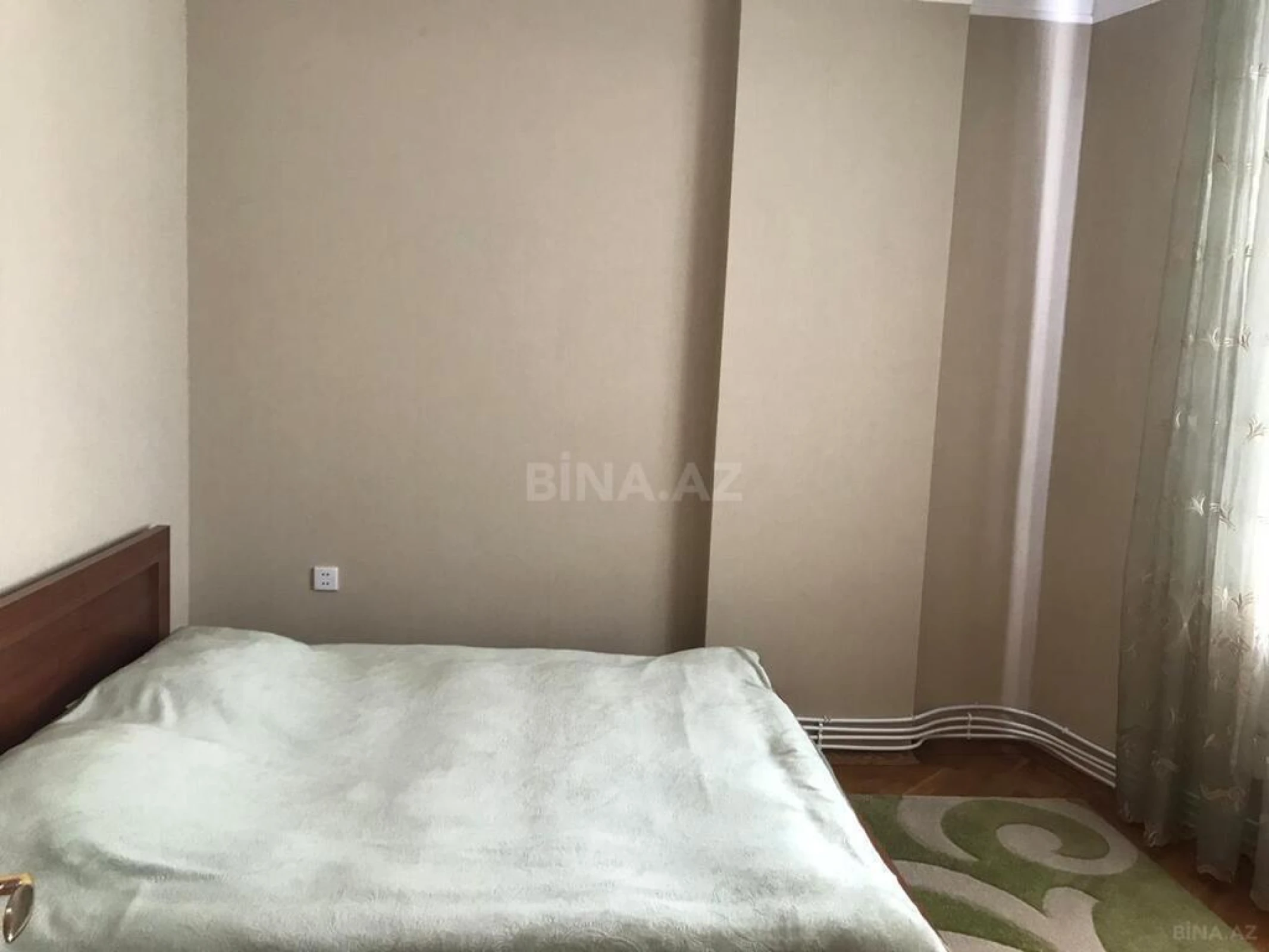 Kirayə verilir 3 otaqlı mənzil 113 m²