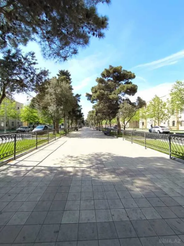 Satılır 2 otaqlı mənzil 95 m²