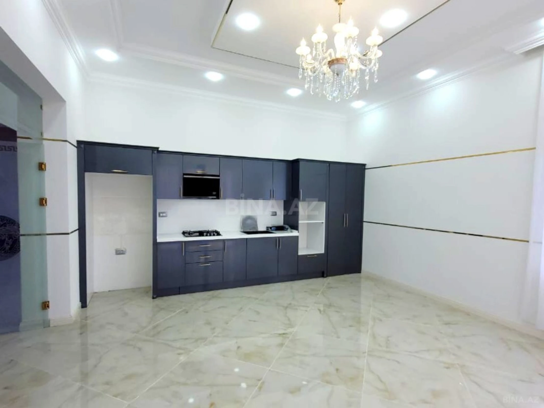 Satılır 6 otaqlı həyət evi 350 m²