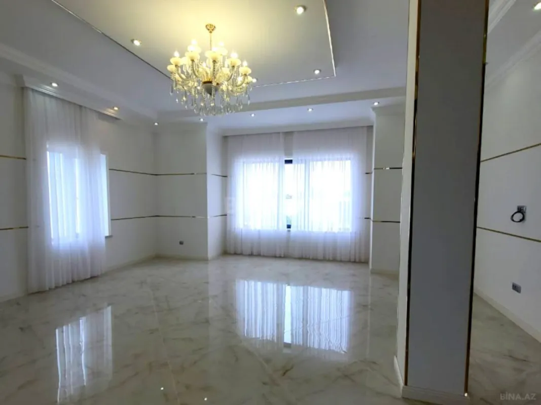 Satılır 6 otaqlı həyət evi 350 m²