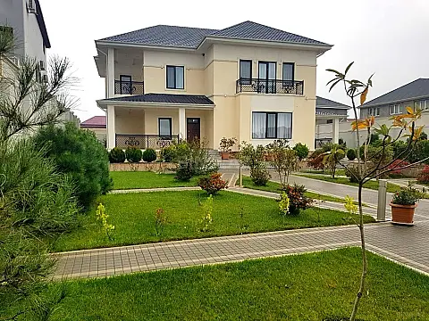 Satılır 6 otaqlı həyət evi 350 m² — Bakı, Buzovna 6 otaq 350.00 m²