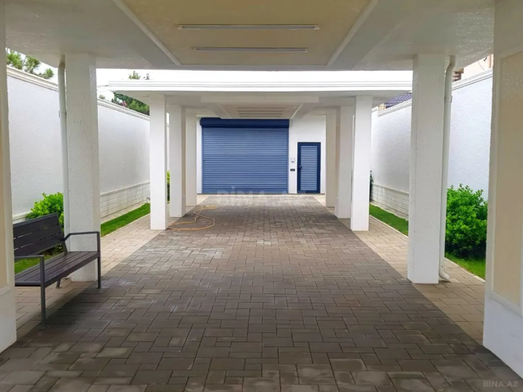 Satılır 6 otaqlı həyət evi 350 m²