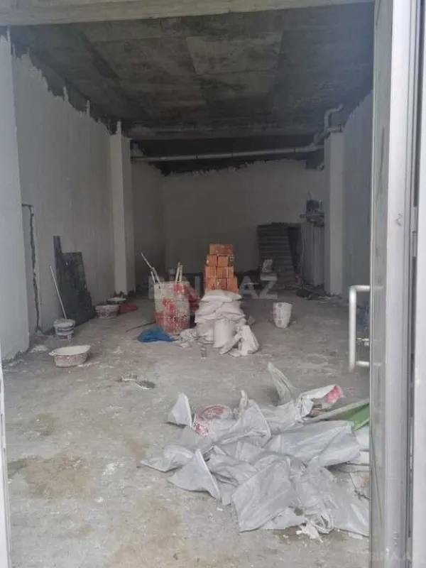 Satılır obyekt 190 m²