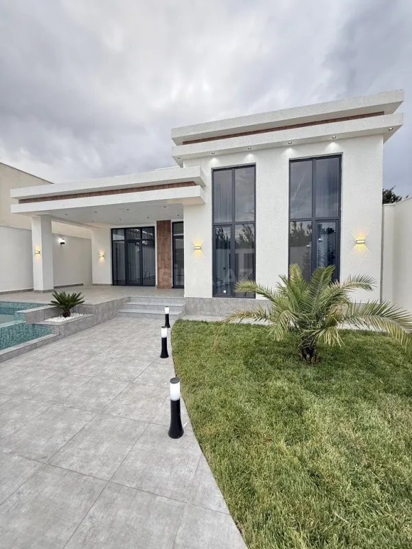 Satılır 4 otaqlı həyət evi 160 m²