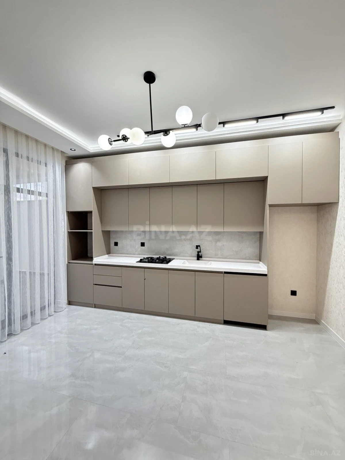 Satılır 4 otaqlı həyət evi 160 m²