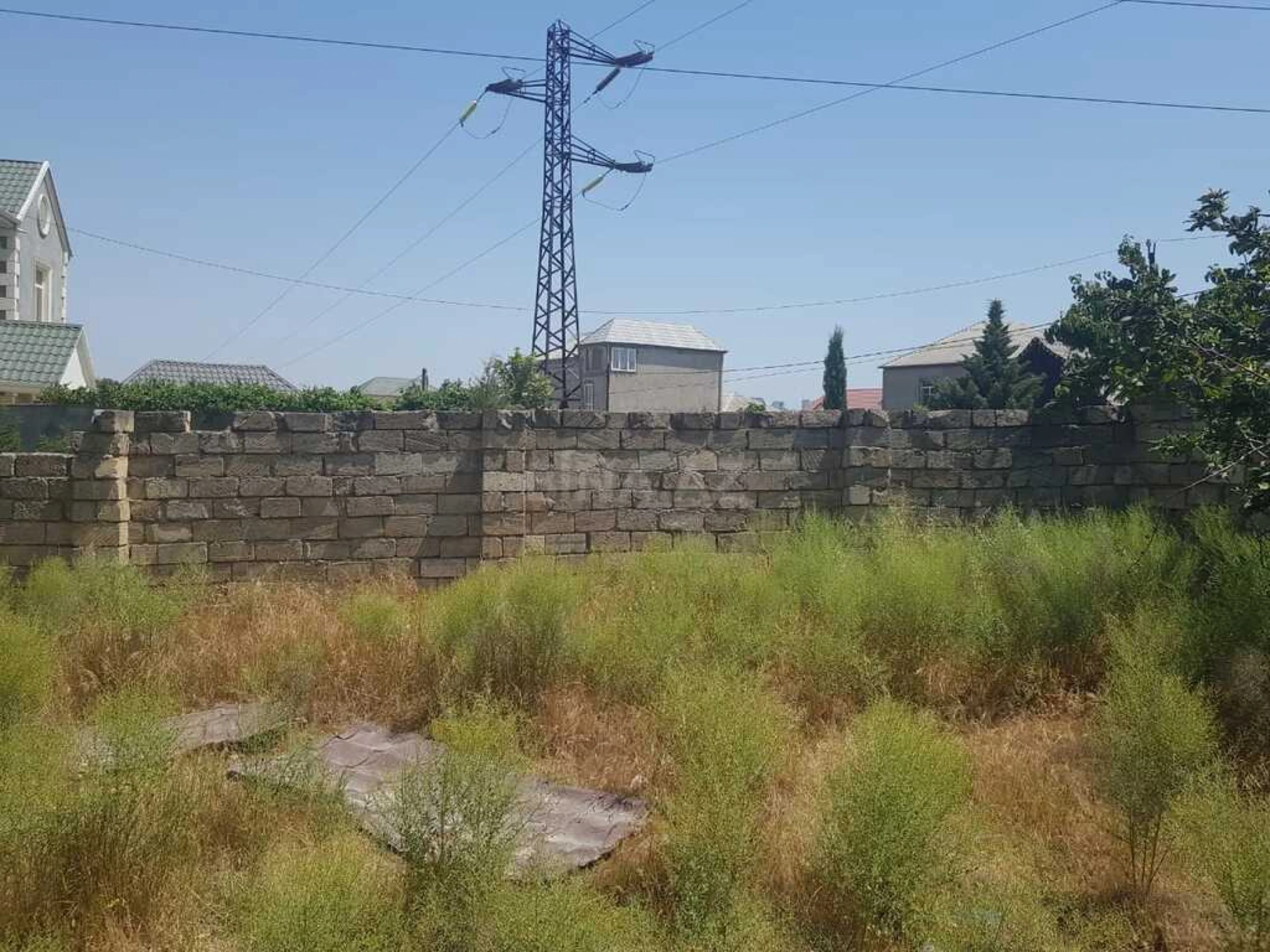 Satılır həyət evi 200 m²