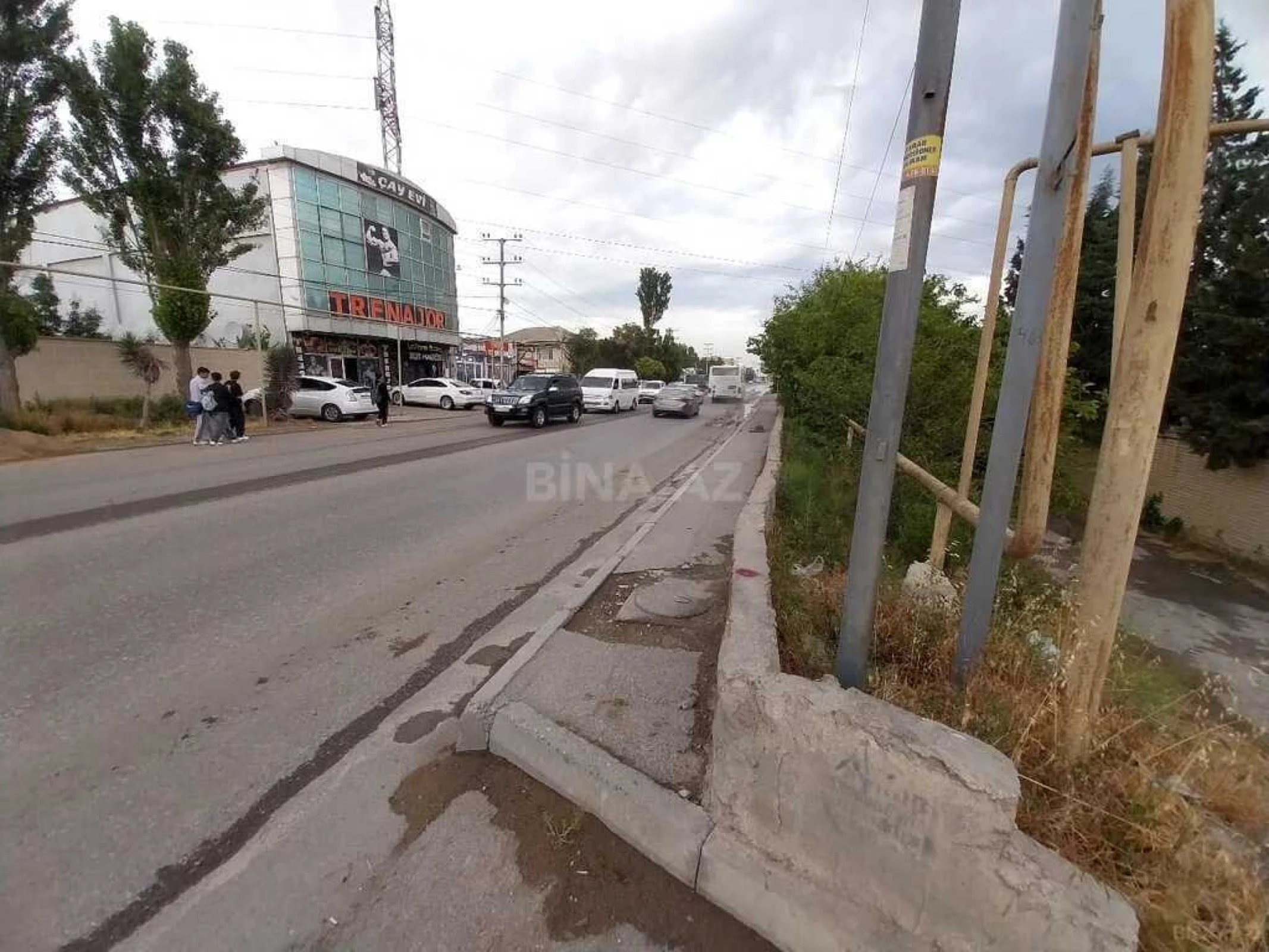 Satılır həyət evi 200 m²