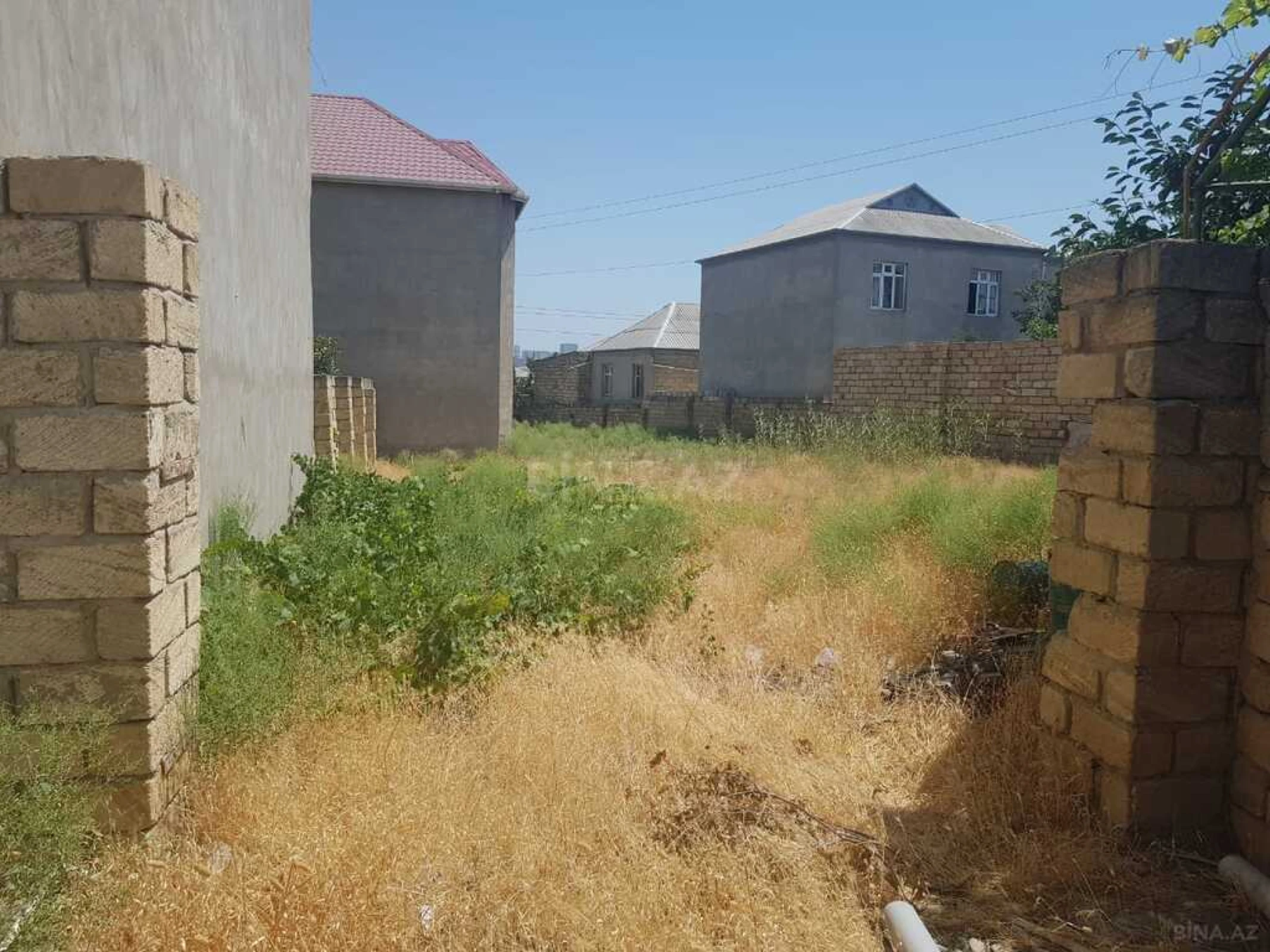Satılır həyət evi 200 m²