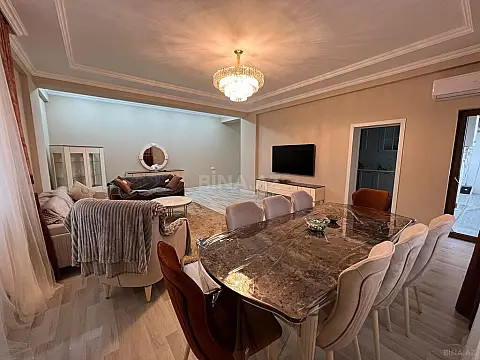Satılır 3 otaqlı mənzil 125 m²