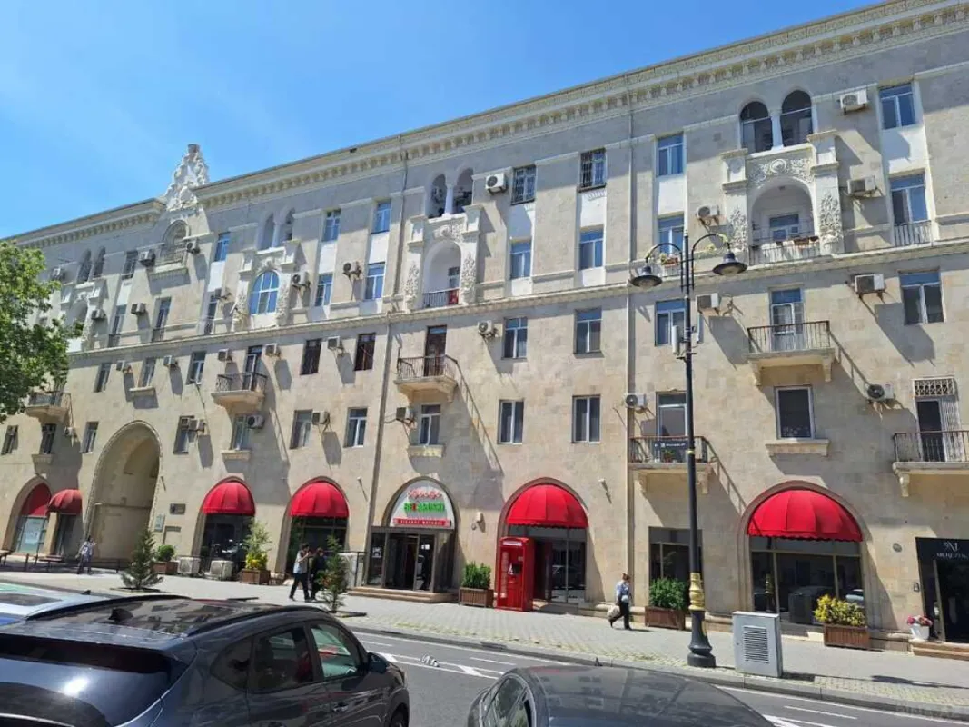 Satılır 2 otaqlı mənzil 50 m²