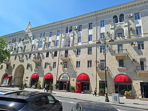 Satılır 2 otaqlı mənzil 50 m²