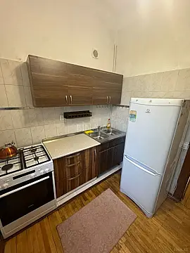 Satılır 2 otaqlı mənzil 50 m²