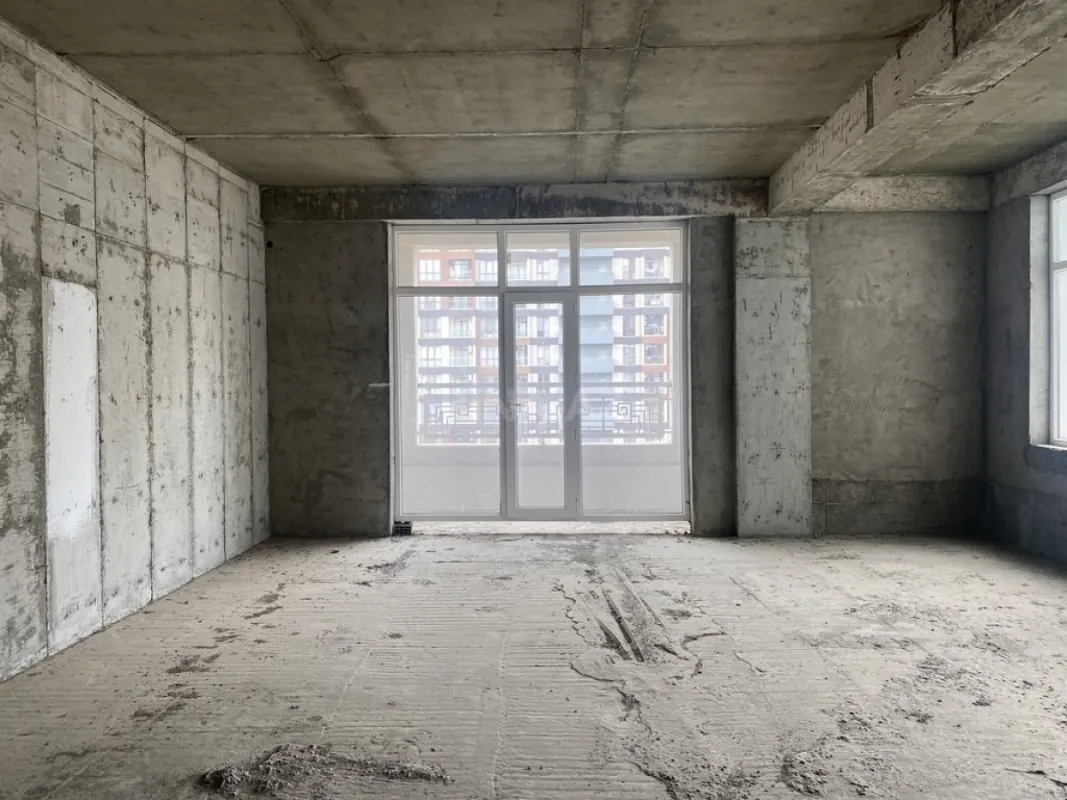 Satılır 4 otaqlı mənzil 259 m²