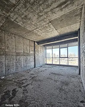 Satılır 5 otaqlı mənzil 286 m²