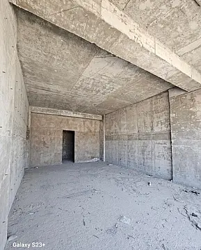 Satılır 5 otaqlı mənzil 286 m²