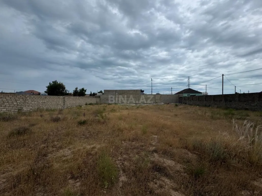 Satılır torpaq sahəsi 8 m²