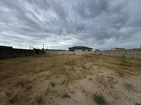 Satılır torpaq sahəsi 8 m²