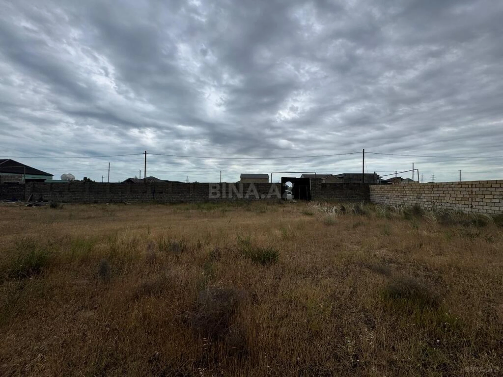 Satılır torpaq sahəsi 8 m²