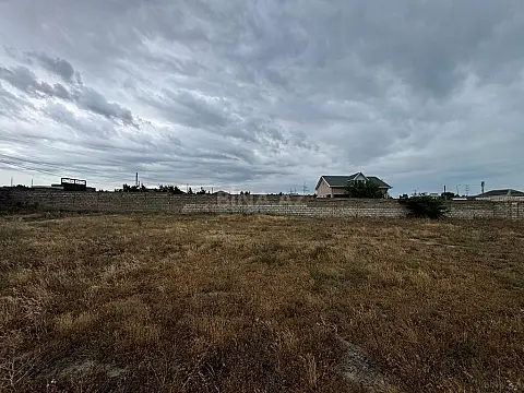 Satılır torpaq sahəsi 12 m²