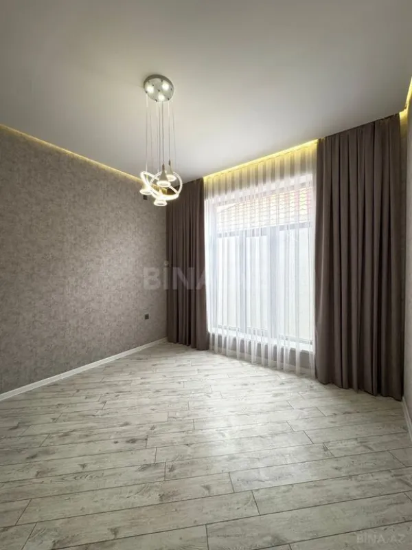 Satılır 4 otaqlı həyət evi 180 m²