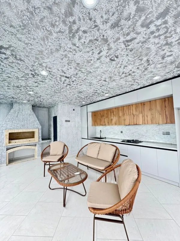 Satılır 4 otaqlı həyət evi 180 m²