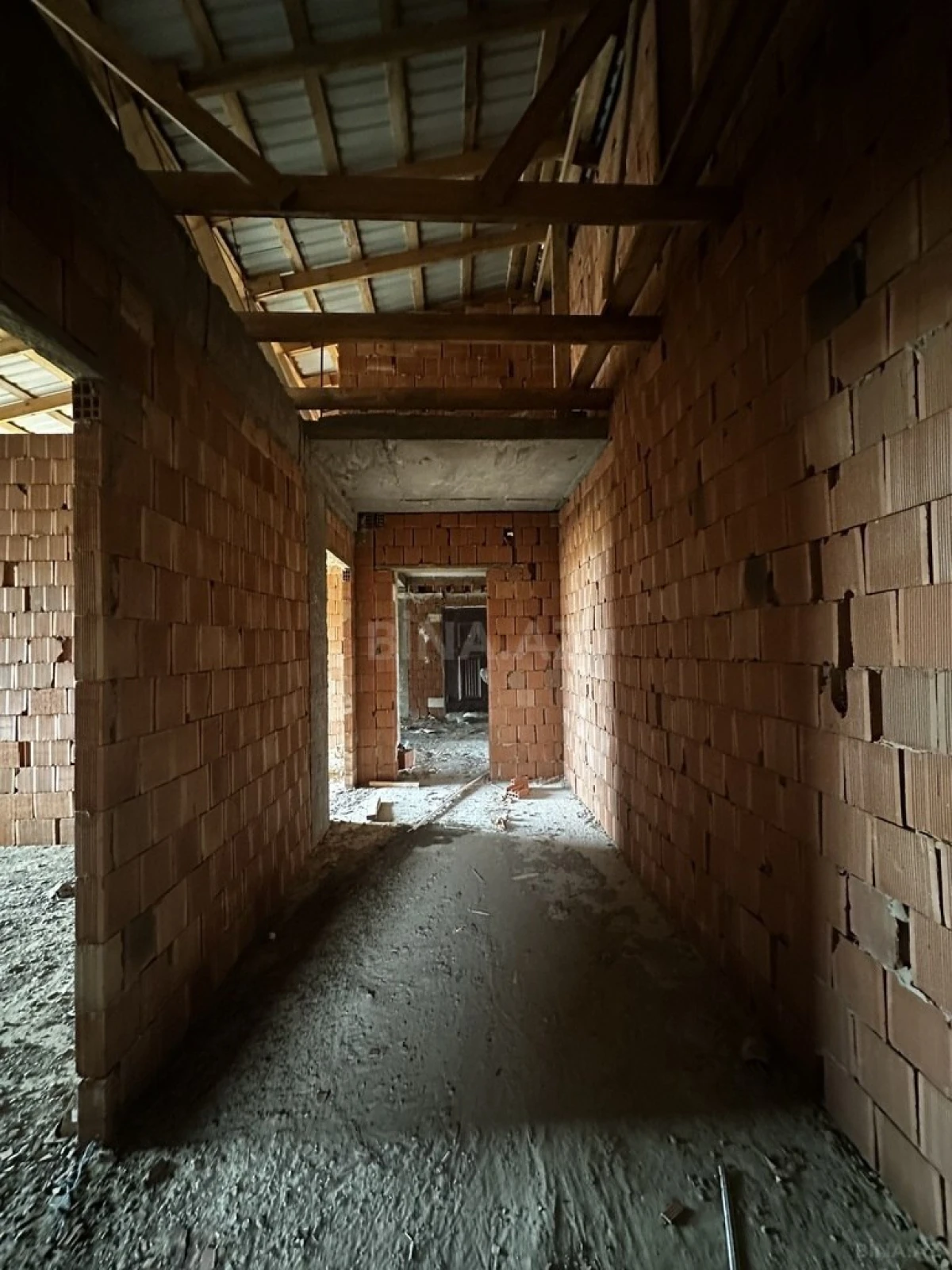 Satılır 1 otaqlı mənzil 41 m²