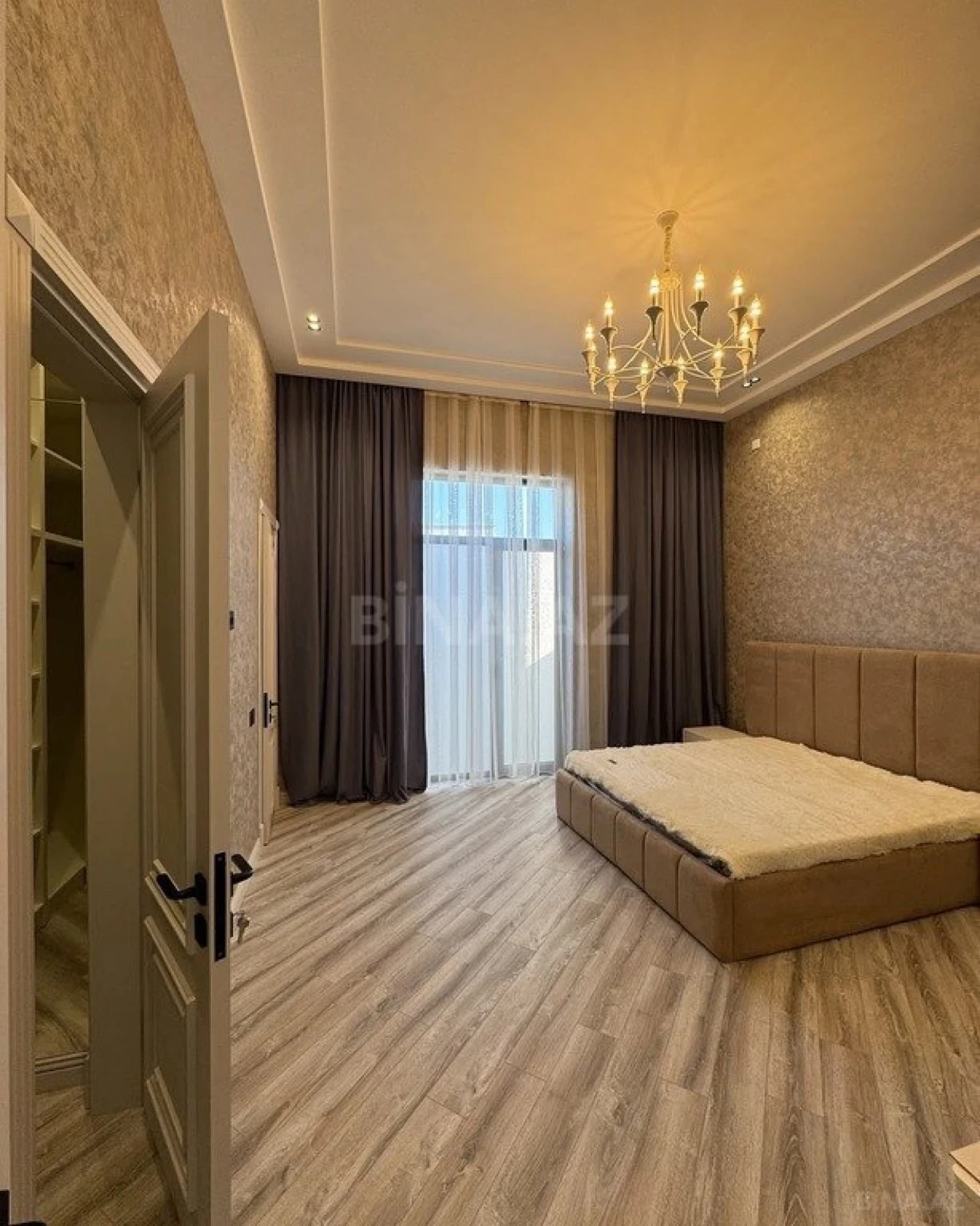 Kirayə verilir 4 otaqlı həyət evi 250 m²