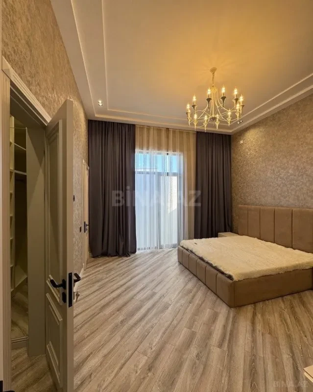Kirayə verilir 4 otaqlı həyət evi 250 m²