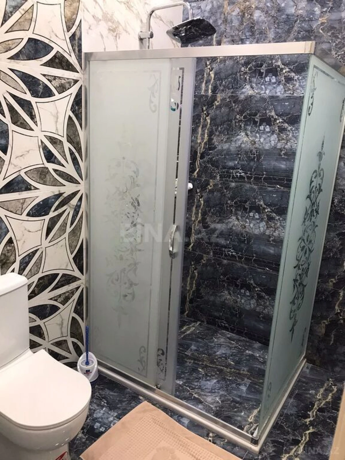 Kirayə verilir 3 otaqlı mənzil 150 m²