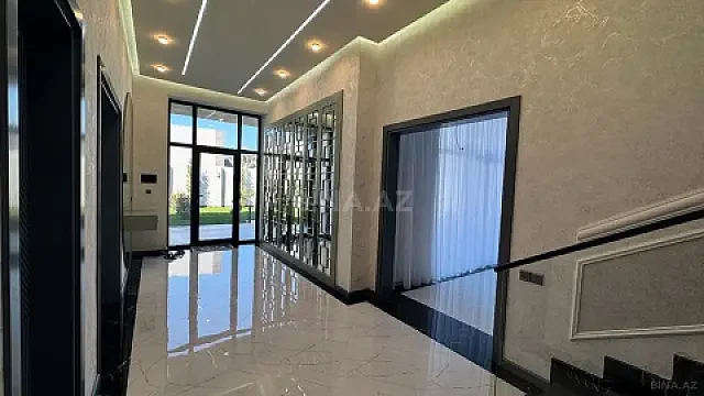 Kirayə verilir 5 otaqlı həyət evi 400 m²