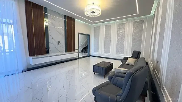 Kirayə verilir 5 otaqlı həyət evi 400 m²