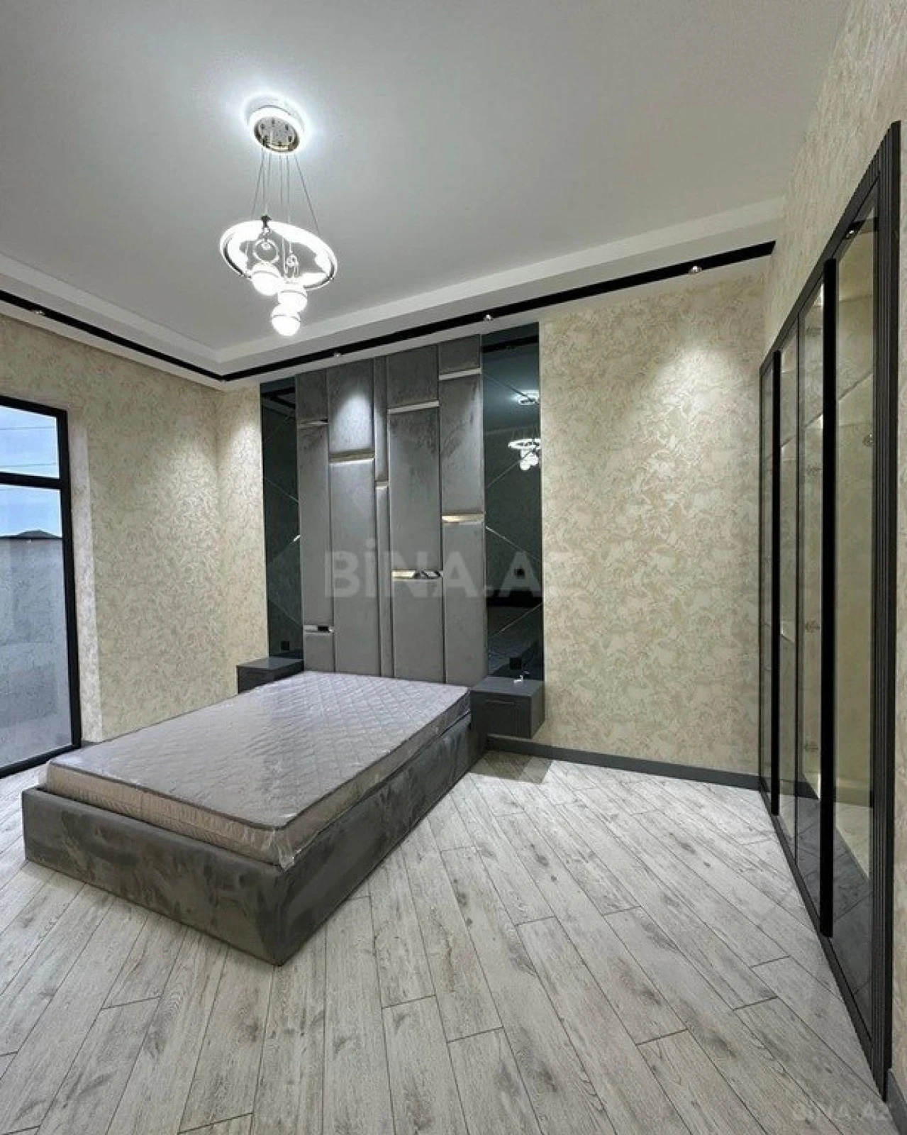 Kirayə verilir 5 otaqlı həyət evi 400 m²