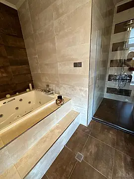 Kirayə verilir 4 otaqlı həyət evi 400 m²